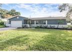 1347 Whispering Pines Dr, Clearwater, FL 33764