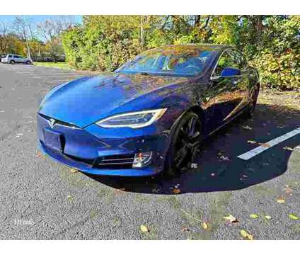 2019 Tesla Model S for sale is a Blue 2019 Tesla Model S 75 Trim Car for Sale in Louisville KY