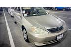 2004 Toyota Camry LE Sedan 4D