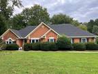 100 HERITAGE LAKE DR, Fayetteville, GA 30214 Single Family Residence For Sale