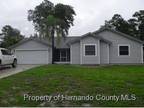 Single Family - Weeki Wachee, FL 7052 Blackbird Ave