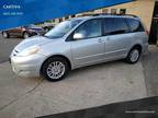 2009 Toyota Sienna Gray, 164K miles