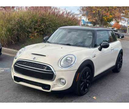 2015 MINI Hardtop 2 Door for sale is a White 2015 Mini Hardtop Car for Sale in Frederick MD