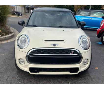 2015 MINI Hardtop 2 Door for sale is a White 2015 Mini Hardtop Car for Sale in Frederick MD