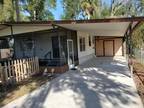 110 Magnolia St, Satsuma, FL 32189