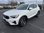 2023 Volvo XC40