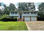 1649 Creekwood Ln SE, Conyers, GA 30013