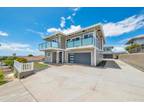 1652 Puananala St, Pearl City, HI 96782