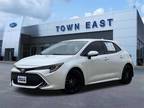 2019 Toyota Corolla White, 80K miles