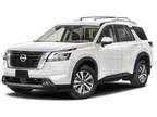 2023 Nissan Pathfinder SL 4WD