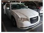 2015 Chrysler 300 4dr Sdn Limited RWD