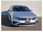 2017 Volkswagen Passat 1.8T R-Line