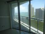 325 Biscayne Blvd S #2417, Miami, FL 33131