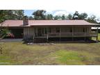 2921 Ambus Ln, Chipley, FL 32428