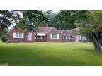 110 S Lancaster St, Dublin, GA 31021