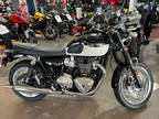 2024 Triumph Bonneville T120