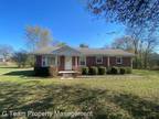 3 br, 2 bath House - 2181 Mann Rd