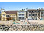 1123 S Pacific St - Townhomes in Oceanside, CA