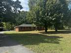 1426 COUNTY FARM RD, Murfreesboro, TN 37127 Single Family Residence For Sale