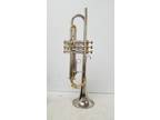 HN White King Tempo Trumpet #384742 w/ King M18 MP & Case