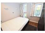 Rent a 2 room apartment of m² in Blackburn (11 River Court Green Lane 