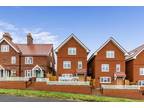 4 bedroom detached house for sale in Browns Farm, Vale Avenue, BN1