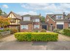 4 bedroom detached house for sale in White Hart Lane, Hockley, SS5