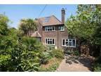 3 bedroom detached house for sale in Lewes, BN7 - 35332481 on