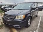 2011 Chrysler Town And Country Touring
