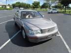 1997 Lexus LS 400