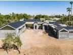 8015 n 74th pl Scottsdale, AZ