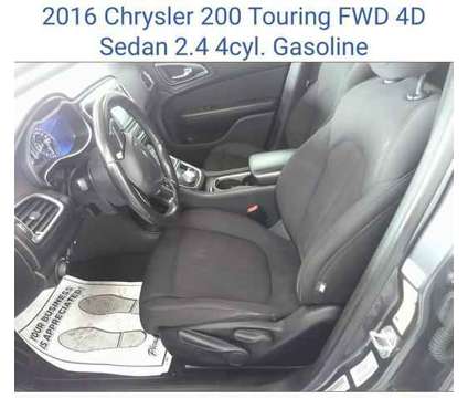 2016 Chrysler 200 for sale is a 2016 Chrysler 200 Model Car for Sale in Columbus OH