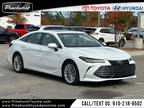 2019 Toyota Avalon Hybrid Limited