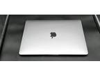 MacBook Pro Retina 13.3-inch (2020) - Core i5 8GB - SSD 256GB