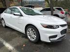 2018 Chevrolet Malibu White, 31K miles