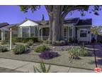 6715 McLennan Ave, Lake Balboa, CA 91406