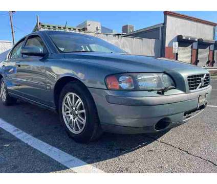 2004 Volvo S60 for sale is a 2004 Volvo S60 2.4 Trim Car for Sale in Newark NJ