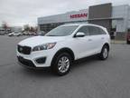 2017 Kia Sorento White, 86K miles