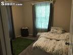 Furnished Puyallup, Seattle Area room for rent in 4 Bedrooms