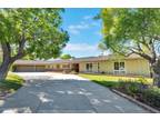 895 Grada Ave, Camarillo, CA 93010