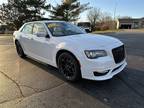 2023 Chrysler 300 Touring L