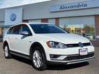 2017 Volkswagen Golf Alltrack TSI S 4Motion