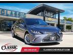 2019 Lexus ES 350