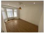Rent a 8 bedroom house of m² in Woodford Green (Nesta Road, Woodford Green)
