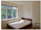 Rent a 3 bedroom house of m² in Merton (The Green, SM4 4HL, London)