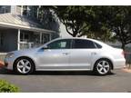 2015 Volkswagen Passat SE 6A