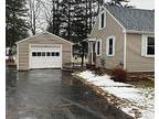 7 Murdock St, Augusta, Me 04330