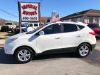 2013 Hyundai Tucson White, 123K miles