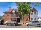 6 bedroom detached house for sale in Lyndale Avenue, LONDON, NW2