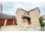 Pastern Place, Downs Barn, Milton Keynes MK14, 4 bedroom detached house to rent